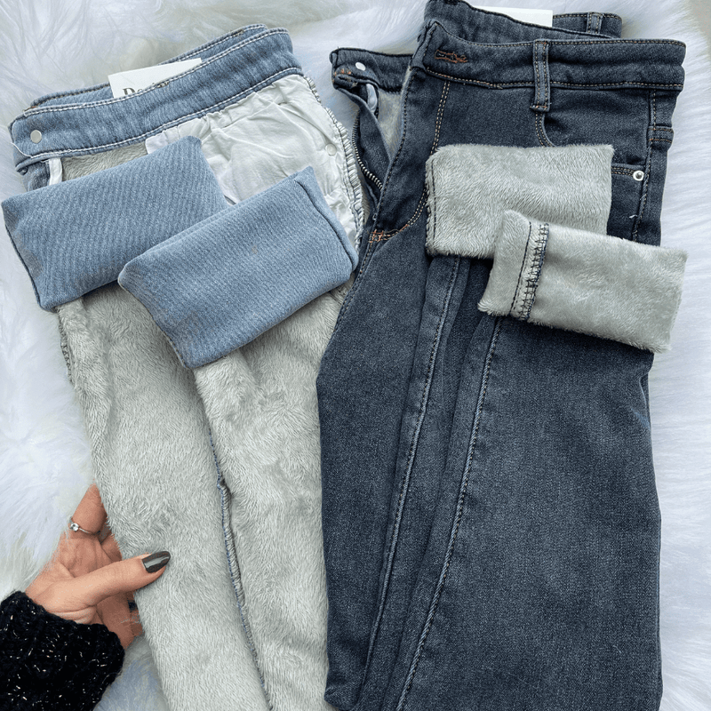 Calça Feminina Jeans Glacier com Pelúcia Interna - Conforto térmico, liberdade e beleza para seu shape