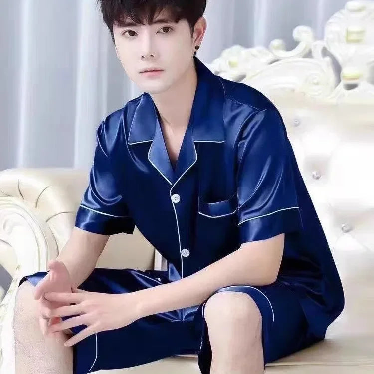 Pijama SatinCool Luxe - Textura sedosa, brilho e sofisticação que não amassa