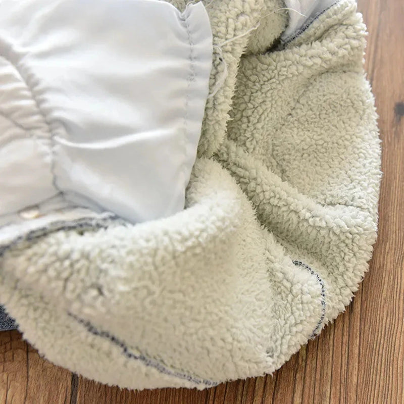 Calça infantil PeluciJeans - Forro térmico peluciado, jeans maleável, cintura elástica