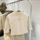 Casaco infantil Kidstyle Winter - Forro em pelúcia, gola alta, tecido externo resistente