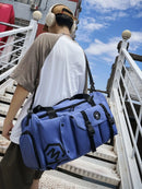 Bolsa de Viagem IronPack - Espaçosa, acabamento alto padrão, versátil e resistente.