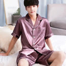 Pijama SatinCool Luxe - Textura sedosa, brilho e sofisticação que não amassa