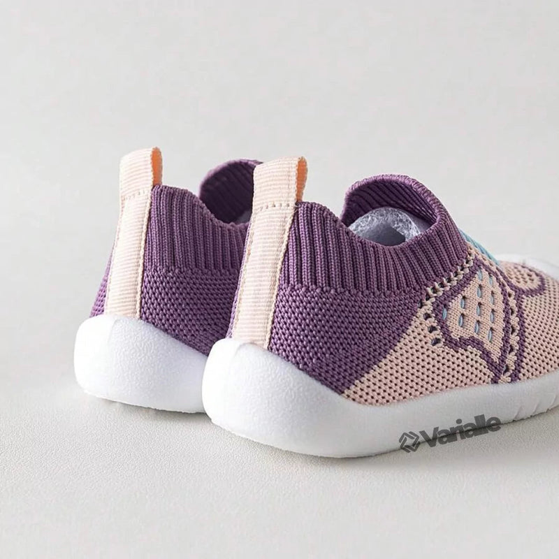 Tênis Meia Infantil Antiderrapante Coccolino - Conforto pensado para o pezinho do seu bebê