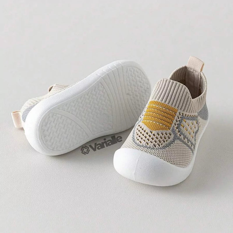 Tênis Meia Infantil Antiderrapante Coccolino - Conforto pensado para o pezinho do seu bebê